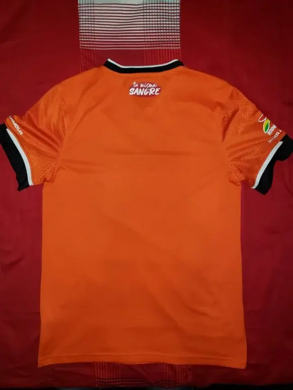 JERSEY TOLUCA NARANJA 2.webp