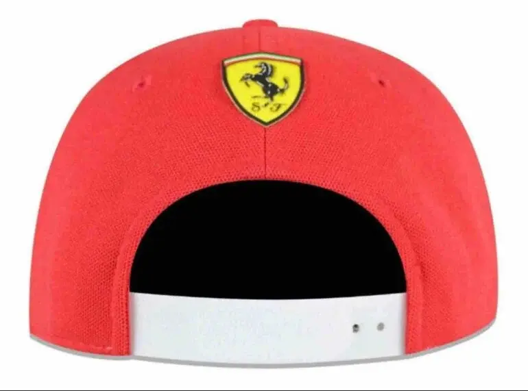 GORRA FERRARI 2.webp